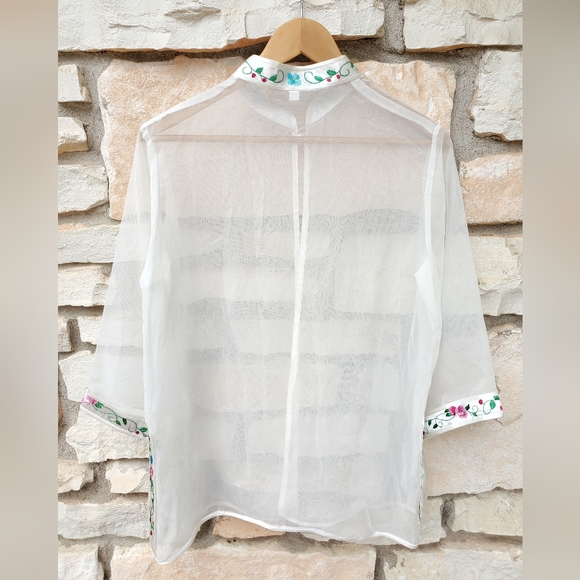 Asian White Sheer Floral Embroidered Trim Chinese Cover Up Top NWT Size M - Picture 7 of 7